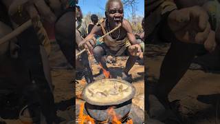 Wow 😲😋 See how Hadza cooks their food middle of nowhere So delicious One hadzabetribe villagelife [upl. by Kissiah413]