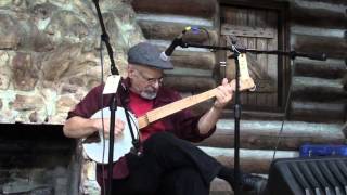 Dan Gellert Plays Buckdancers Choice at the 2014 Florida State Fiddlers Convention [upl. by Ula59]