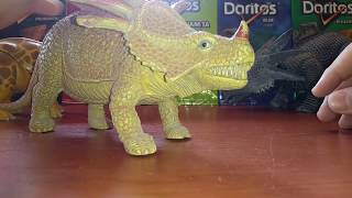 Figuras de Triceratops bootleg ceratopsidos [upl. by Kcod]