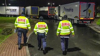 POLIZEIKONTROLLE auf der AUTOBAHN  REPORTAGE  18 Promille am Steuer AUTOBAHNPOLIZEI KARLSRUHE [upl. by Aihsiym]