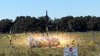 Launching some Big Rockets Aerotech M1780 [upl. by Bart823]