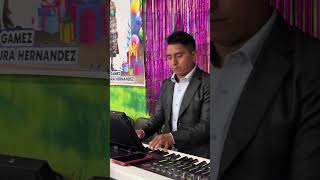 Leonardo Gámez Con Su Teclado y Su Grupo Elias [upl. by Atteselrahc]