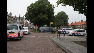 Politie schiet man neer in Vlissingen [upl. by Sholley]