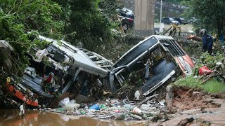 Au Brésil les inondations de Petropolis font une centaine de morts • FRANCE 24 [upl. by Asserak]