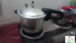 How to Use Pressure Cooker First Time How to Use Pressure Cooker Correctly  Pressure Cooker safety [upl. by Rosamund]