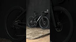 TREK MADONE SL 6 GEN 7 2024 Black Edition [upl. by Negroj]