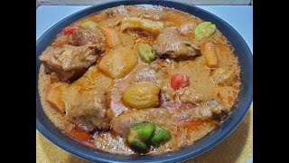 Sauce arachide au poulet et aux légumes  Mafé [upl. by Assened]