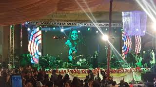 Boohey barian song by Hadiqa Kiani live performance in concert at Arid University  Silver Jubilee [upl. by Nicolau]