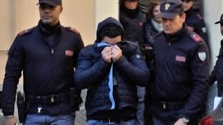 Trentola Ducenta  Camorra e politica sequestrato il quotJamboquot  uscita arrestati  101215 [upl. by Arac]