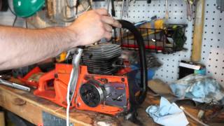 Husqvarna 2100 CD  Clutch Sprocket and Oil Pump Removal [upl. by Emili]