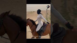 What is this foam on the horses body  shorts [upl. by Leffert]