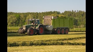 Grassilage mit Ladewagen und Siloverteiler [upl. by Atims877]