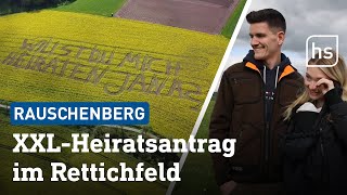 Landwirt mäht XXLHeiratsantrag in Rettichfeld  hessenschau [upl. by Anizor]