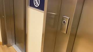 2X Kone Eco Disc Travelodge Valencia Aeropuerto Spain [upl. by Assilav4]