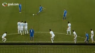 Stunning free kick  Sigurdsson [upl. by Keelia]