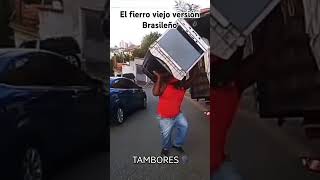 La niña del fierro viejo en Brasil ‼️ memes uruapanmichoacan djmix uruapan fypシ゚viral fyp [upl. by Ehpotsirhc]