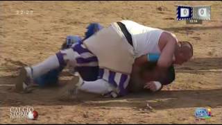 27 vs 27 Historical Football Fight Match Calcio Storico Fiorentino Commentary [upl. by Alvy]