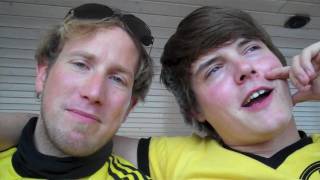 Der Deutsche Meister fährt Boot  BVB Fans feiern in Bremen die Deutsche Meisterschaft 2011 [upl. by Wanyen]