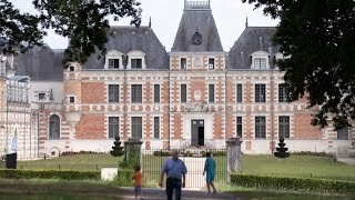 Dans la région bordelaise les Chinois mettent en vente une cinquantaine de châteaux [upl. by Elda]