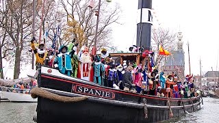 Sinterklaaslied Zie ginds komt de stoomboot [upl. by Anawat]