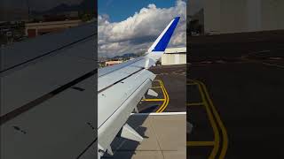 Gusty Winds EXPERTLY 💪🏻 Handled United A321NEO Landing At PHX Shorts [upl. by Eejan379]