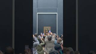 Mona Lisa  The Louvre travel trending vlog shorts short shortsfeed shortfeed viralshorts [upl. by Parrott]