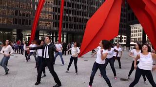 Hashem Melech  Flash Mob  Elliot Dvorin  Key Tov Orchestra  ה׳ מלך  פלאש מוב [upl. by Ettennod180]