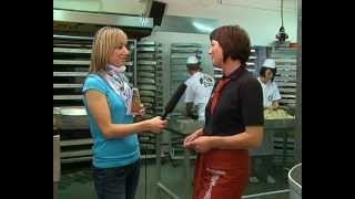 Heidi Weißbach im Interview  Bäckerei Weißbachs Stollen Produktion  Bäckerei Gunter Weißbach [upl. by Halsey]