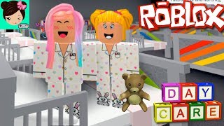 Aventuras de Roblox con Goldie en en la Guarderia de Bebes  Titi Juego [upl. by Yvad]