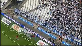 OMRennes  lovation du Vélodrome pour Steve Mandanda OMSRFC IlFenomeno TeamOM [upl. by Terb]