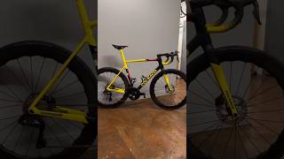 💛 Colnago V3RS TDF Limited Edition Tadej Pogačars first TDF winning celebration bike [upl. by Velleman]