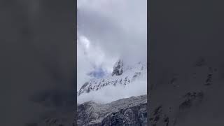 Ascenso Nevado Tocllaraju  Avalancha Huaraz Perú 🇵🇪🗻mountains huaraz avalanche [upl. by Oicatsana]