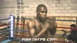 FLOYD FLASHBACK MAYWEATHER TRAINING FOR BALDOMIR [upl. by Anigger]