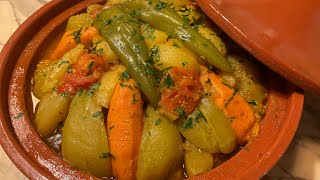 Tajine de poulet patates douce et chayotte [upl. by Ailsa839]