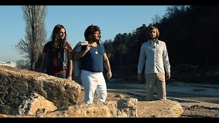 ПРАЗНИ МУАБЕТИ  Стенкам јас Bee Gees  Stayin Alive  Parody [upl. by Symon]