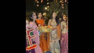 Laty di chadar song 😍😘 Beautiful girls  mehndi song  Pakistani wedding 💋🔥💫🌟 [upl. by Perkins]