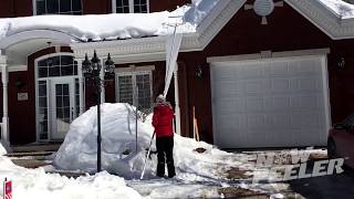 La pelle à toiture SnowPeeler assemblée par une fille de 15 ans [upl. by Ecirtaed521]