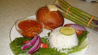 Baked Beans Meal with Bread Buns Indian Style  Video Recipe for Bachelor [upl. by Adnamma]