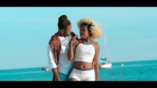 quotMAGNEVAquot ROSELIANE CLIP OFFICIEL [upl. by Annairb]