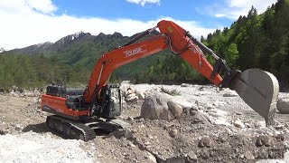 Doosan DX300 amp Caterpillar 326F Excavators Digging Gravel [upl. by Coulter572]