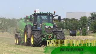 John Deere C441R Loonbedrijf GBunnik ronde balenpers [upl. by Lavina931]