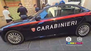 POLIZIA E CARABINIERI INTERVENTO NEL CENTRO STORICO [upl. by Cassey75]