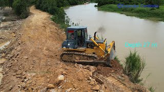 Very Shocked  Resurfacing Riverside Road With SHANTUI SD13 Bulldozer And 12 Wheel Dump Truck [upl. by Ethben]