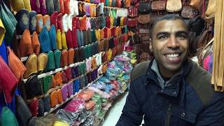 Visite des Souks de Marrakech [upl. by Hinman971]