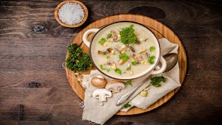 Recette  Soupe aux champignons de Paris [upl. by Anirda]