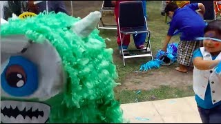 Las Piñatas Green Pinata Birthday Party [upl. by Nosnehpets]