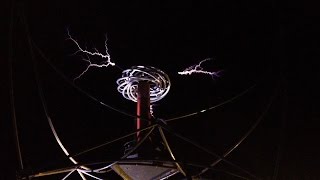 The Phages quotCoup de Foudrequot Musical Tesla Coil at Burning Man 2014 [upl. by Nekcarb960]