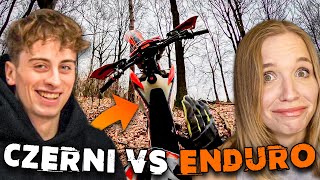 CZERNI VS HARD ENDURO W LESIE  złamane plastiki wheelie crash [upl. by Buffum]