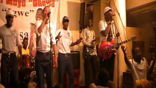 tongai moyo live 2011prodmakadani [upl. by Irpac]