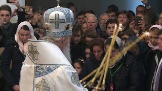 Paris le patriarche de Moscou consacre la cathédrale orthodoxe [upl. by Adeehsar479]